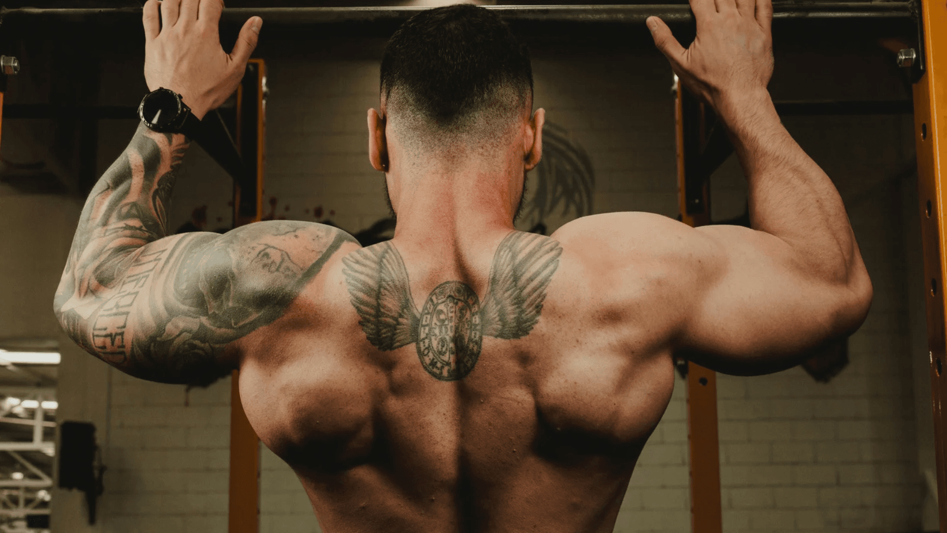 Eccentric Training in Calisthenics: How Negatives Build Strength